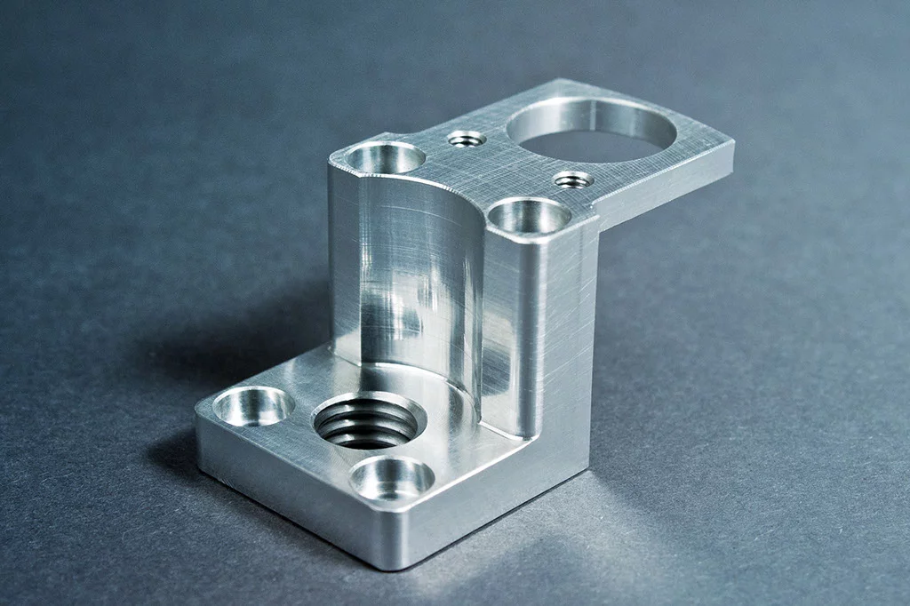 Leistungen Mayer Metalltechnik